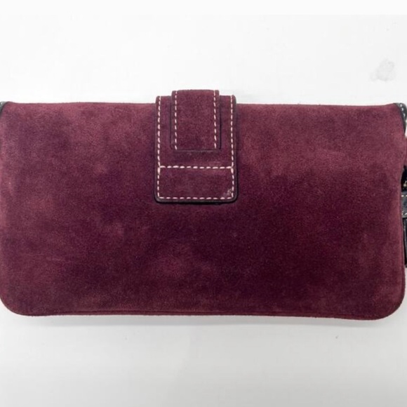 COACH EXTREMELY RARE SOHO, Suede Burgundy Clutch - Picture 8 of 12